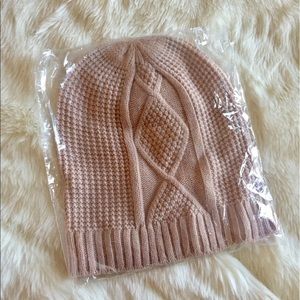 FabFitFun Beanie