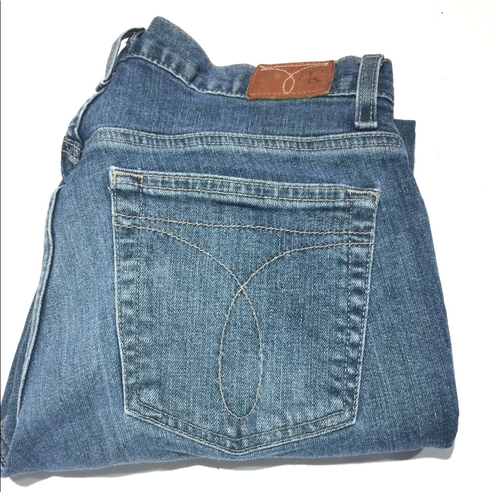 CALVIN KLEIN STRAIGHT LEG CAPRI FADED BLUE WASH