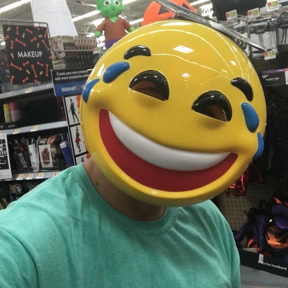 Meet your Posher, Alejandro - Picture 1 of 1