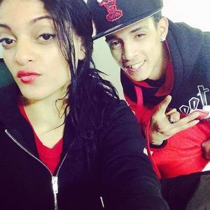 Meet your Posher, Krysthle