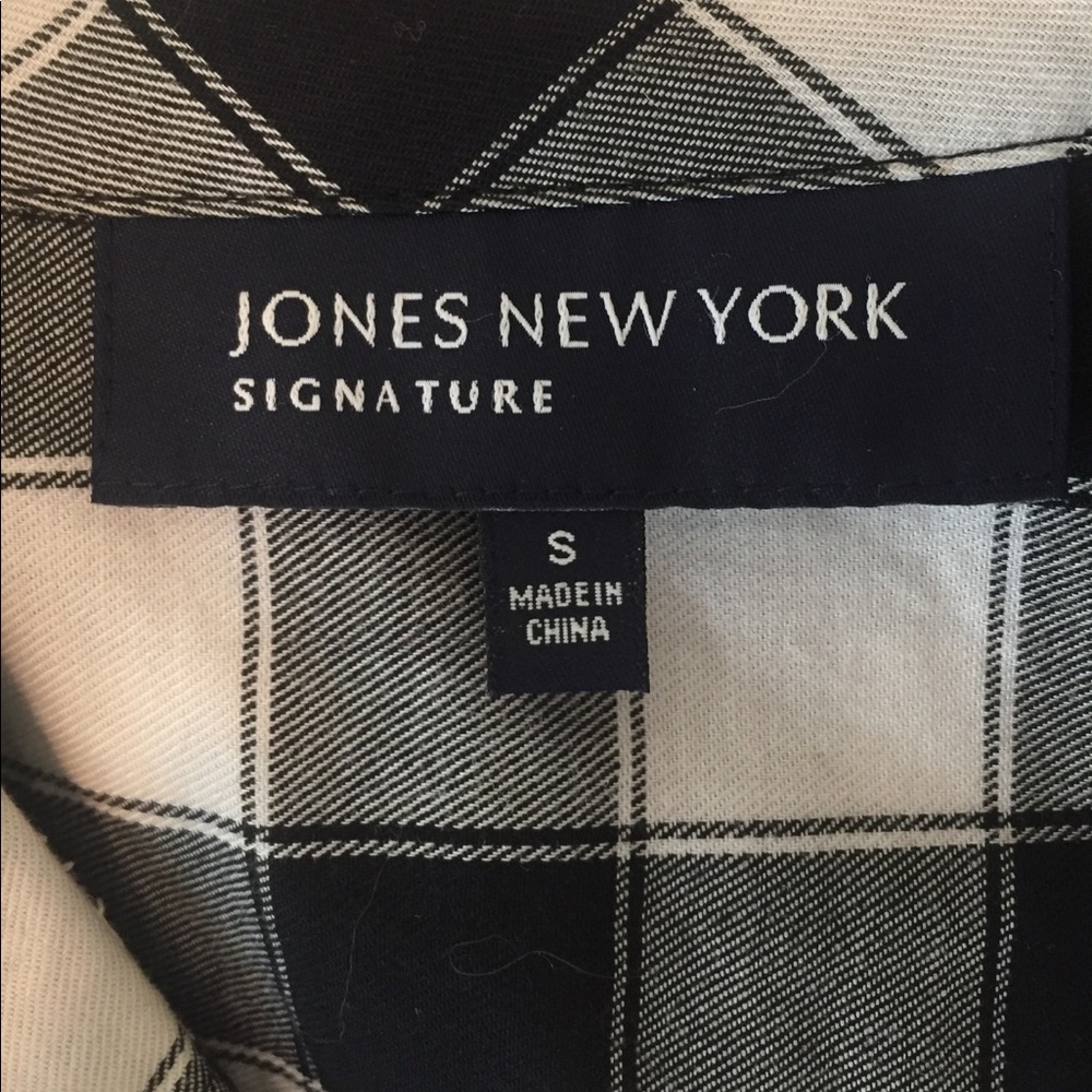 Jones New York Black and White Shirt Small
