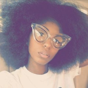 Meet your Posher, Briana