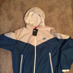 Nike Windbreaker Jacket
