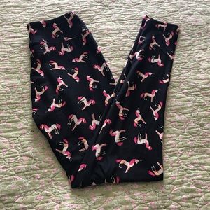 LulaRoe BLACK unicorn leggings! 🦄