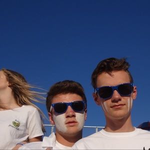 Meet your Posher, Wesley