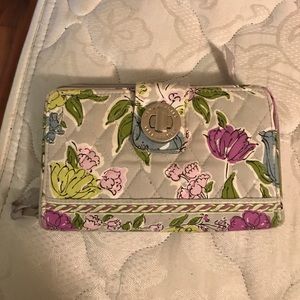 ❤️New Item❤️Vera Bradley wallet ❤️New Item❤️Vera Bradley wallet