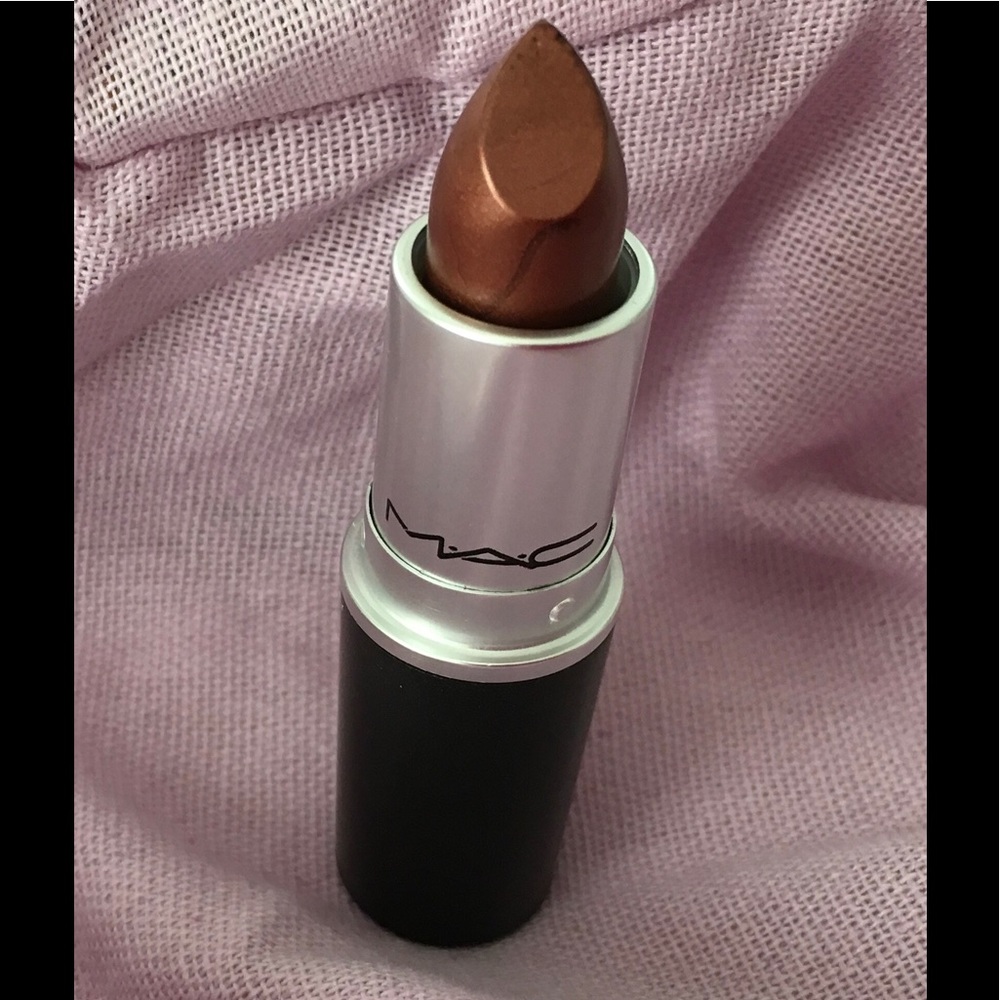 MAC Frost Lipstick in🌟rare🌟 color, Fetish