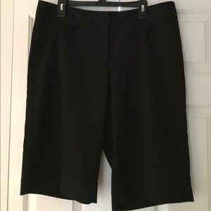 NWOT Cute black dress shorts.