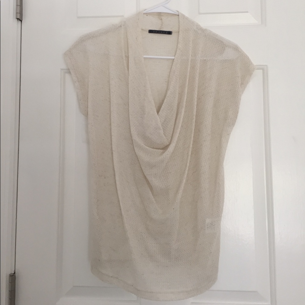 Short sleeve top
