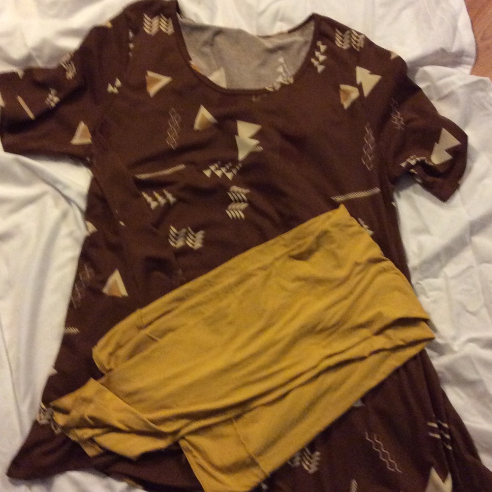 LulaRoe Classic T and TC Leggings