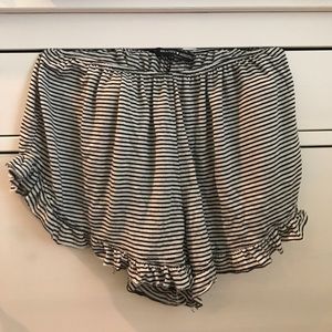 Brandy Melville striped flowy shorts