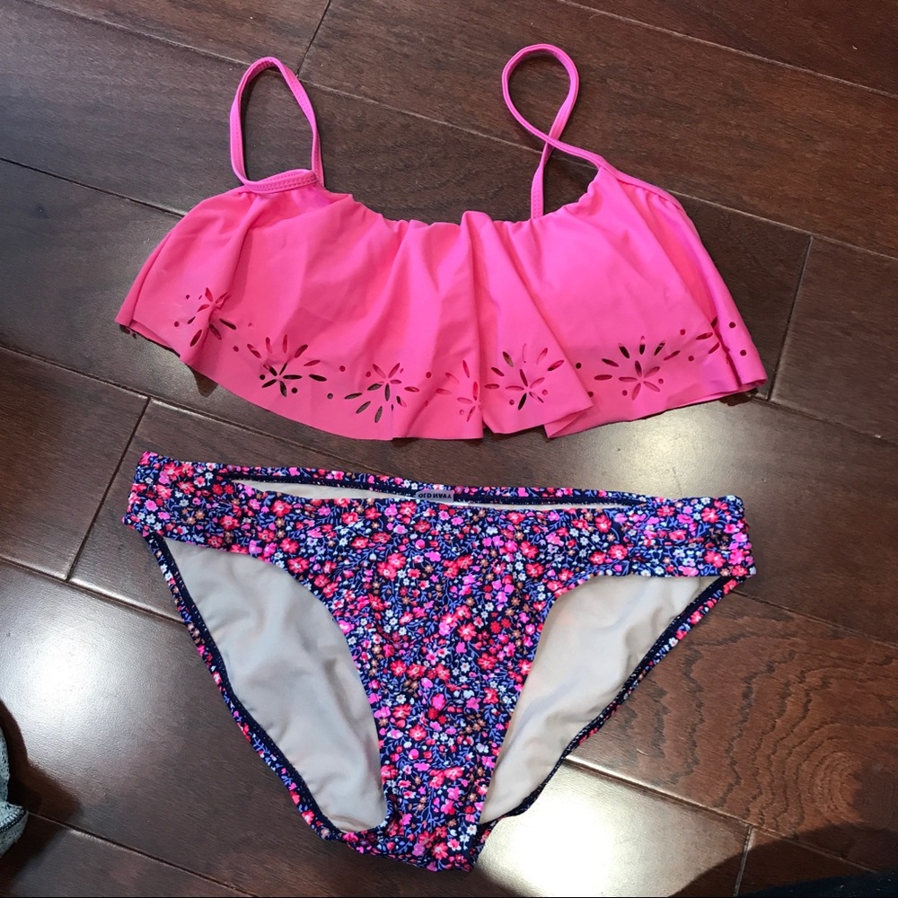 🆕 Reef swim top - Picture 2 of 5