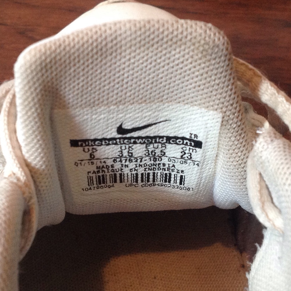 Nike cheer shoes - Picture 2 of 4