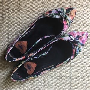MODCLOTH ROCKET DOG FLATS