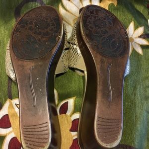 Bandolino Shoes - Bandolino slide soft glittery gold slide sandals Bandolino Shoes - Bandolino slide soft glittery gold slide sandals