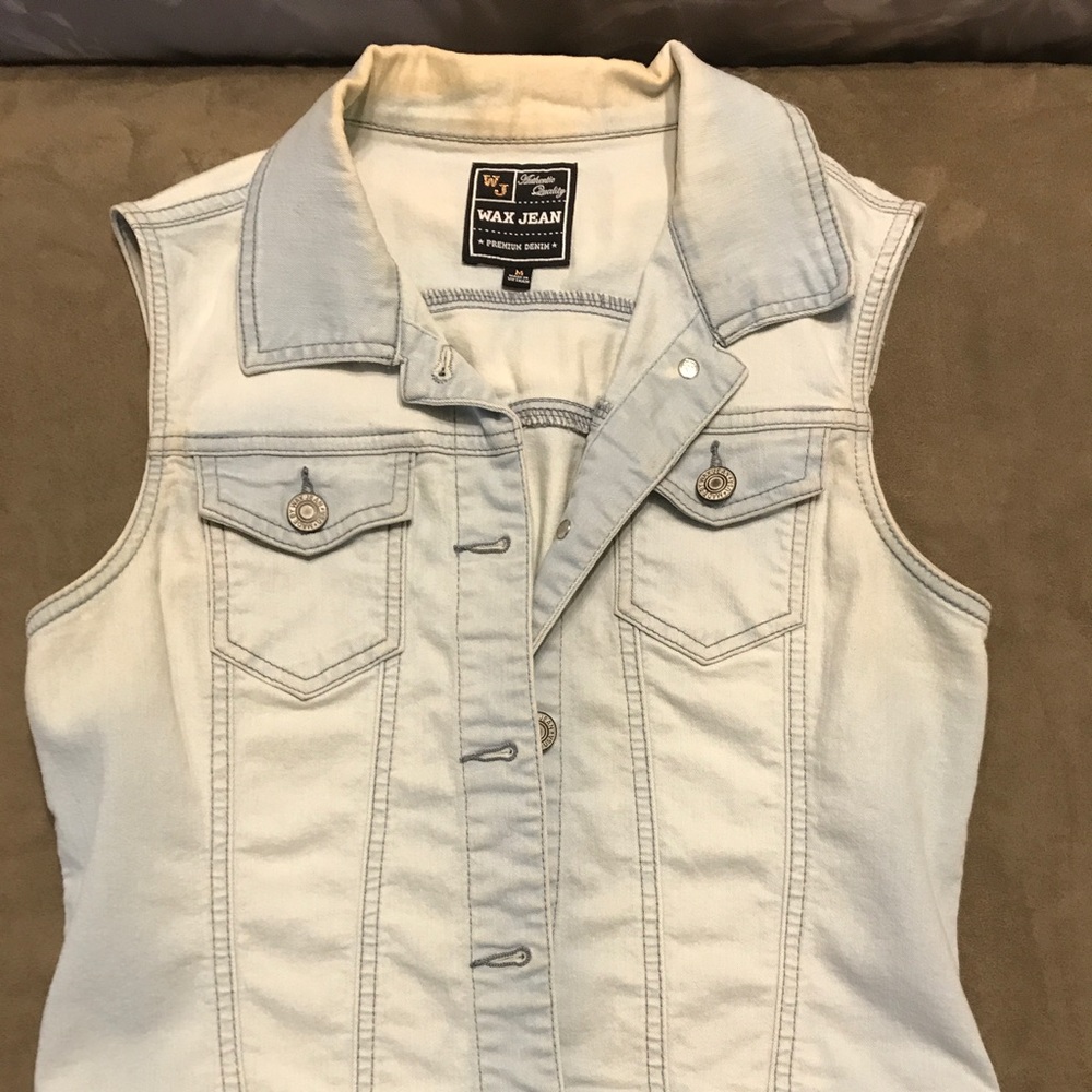 Women's jean vest