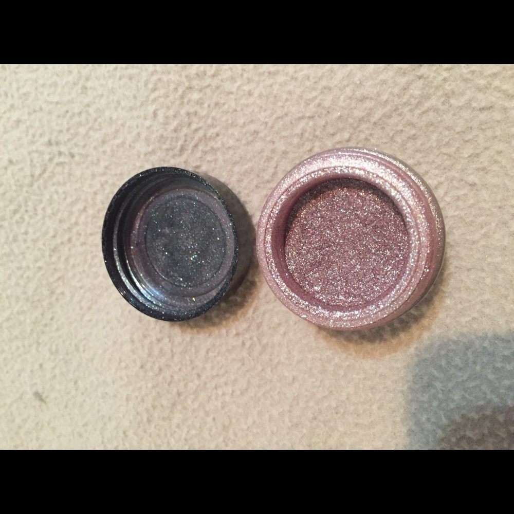 Too Faced glamour dust in glampire
