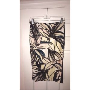H&M floral pencil skirt H&M floral pencil skirt