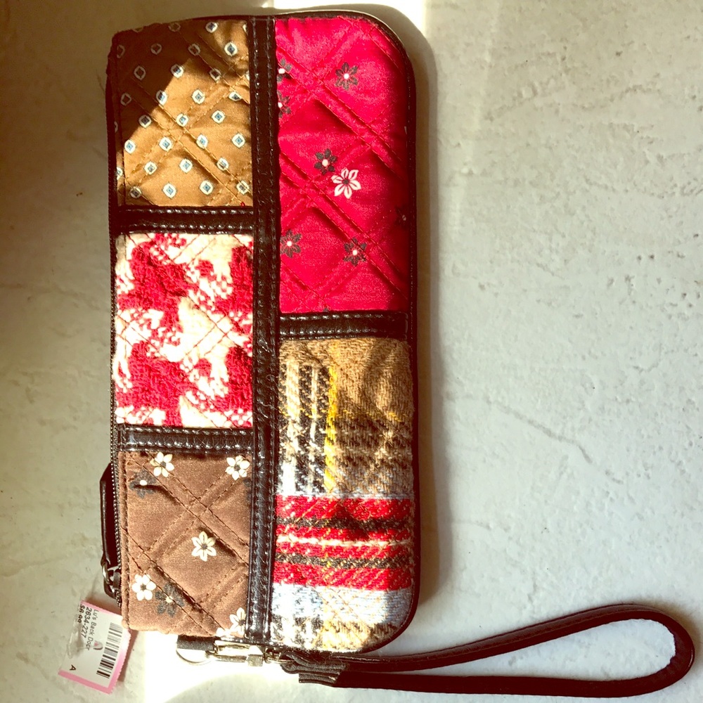NWOT Vera Bradley quilted clutch