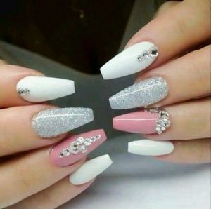 Meet your Posher, Perla