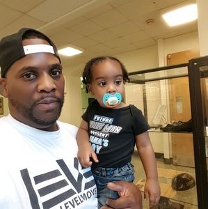 Meet your Posher, Maurice