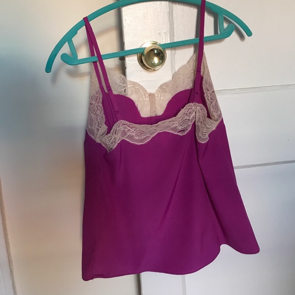 Beautiful magenta lace camisole - Picture 2 of 4