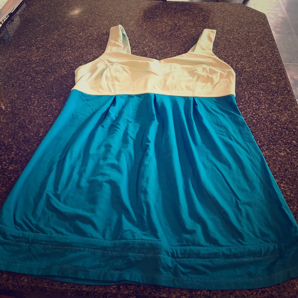 Lululemon Two-Toned Tank Size 10