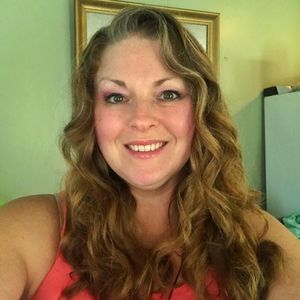 Meet your Posher, Holly