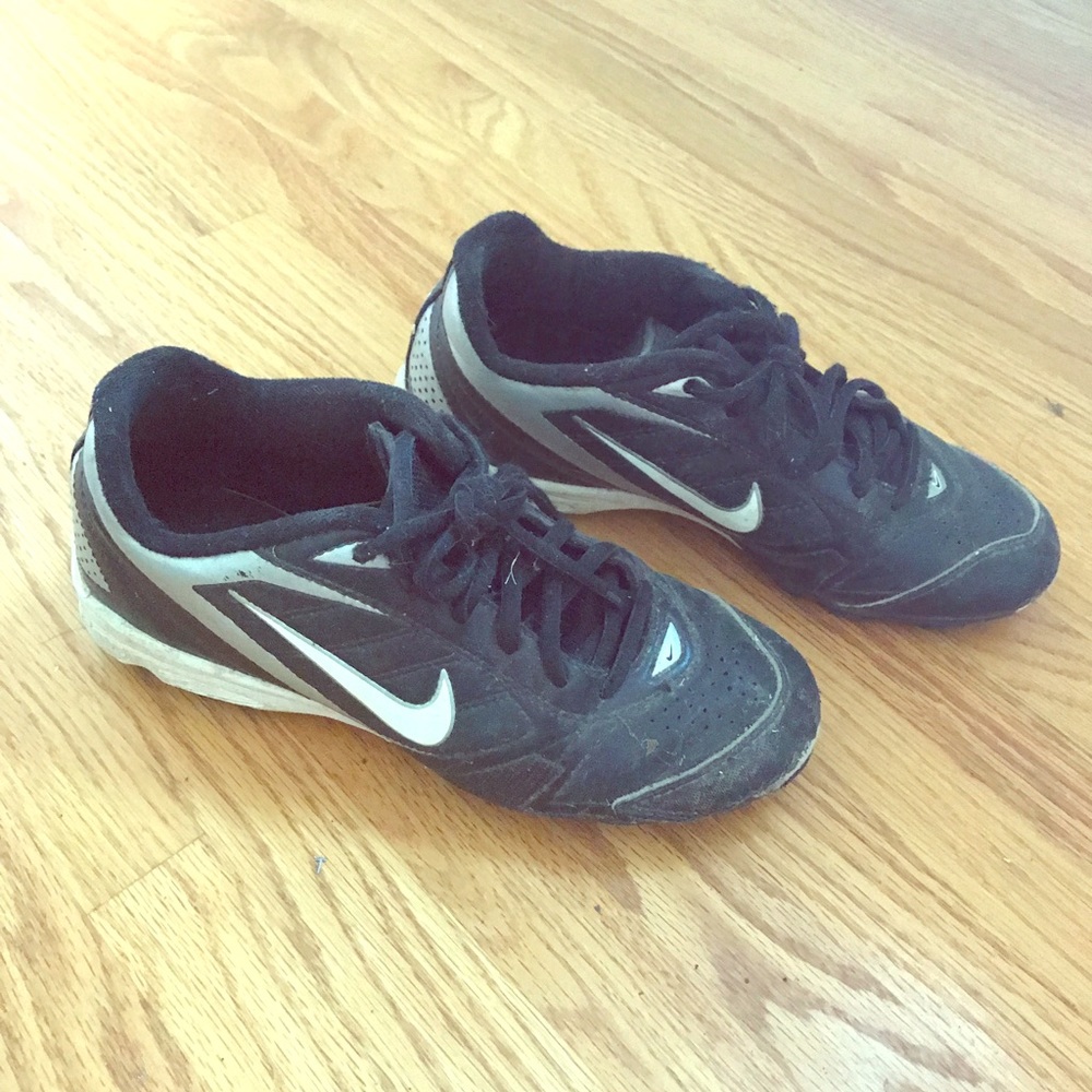 Boy Nike cleats size 2/3