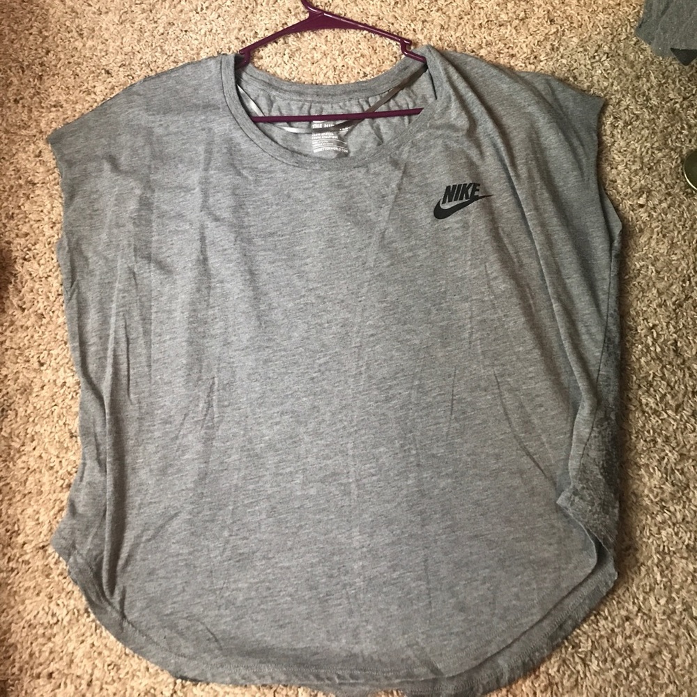 Nike Tee size Large
