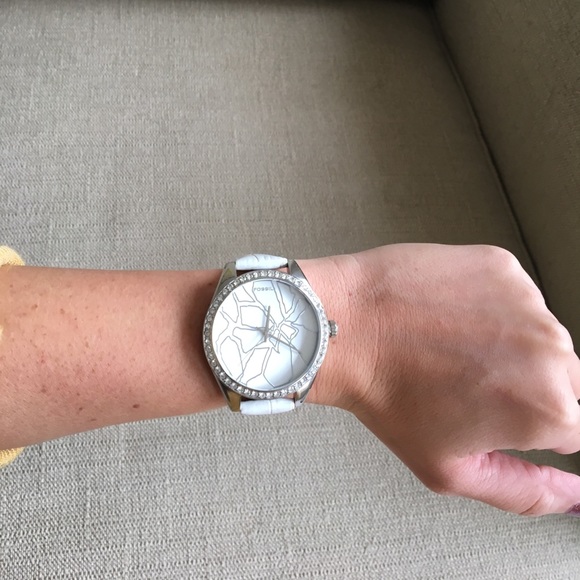 Fossil Watch - Picture 5 of 5