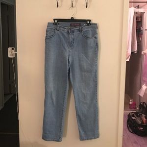 Gloria Vanderbilt *amanda* jeans