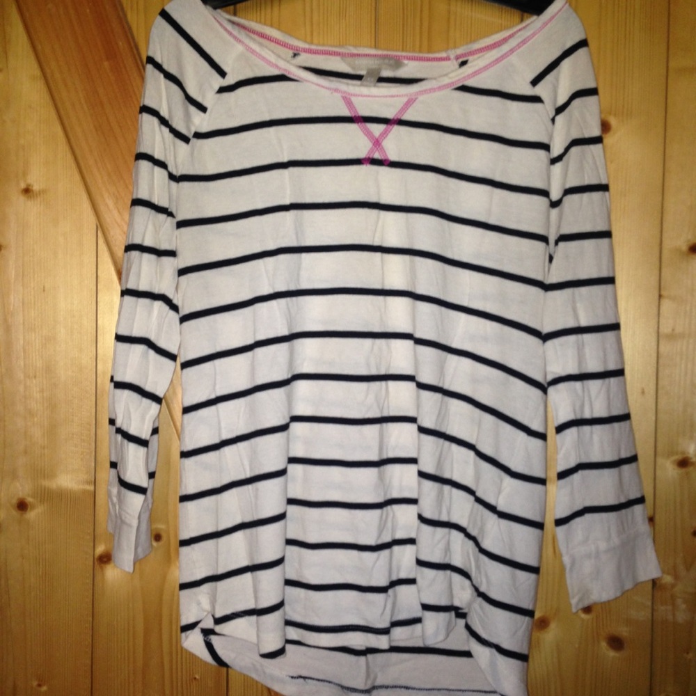 Banana Republic long sleeve tee