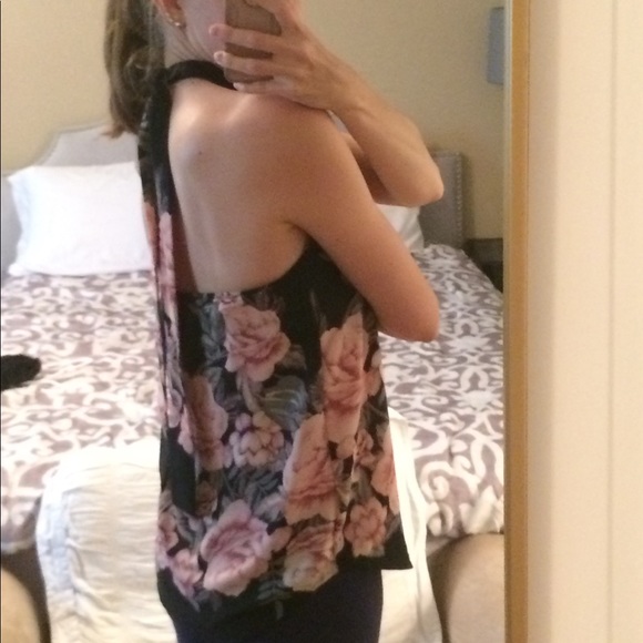NWOT Vici floral halter tank - Picture 3 of 3