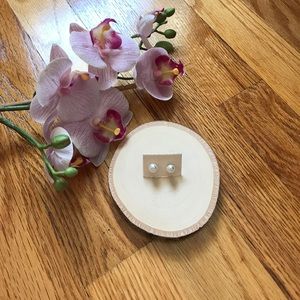 ❗️BOGO50% Off ❗️Brand New Pearl Stud Earrings