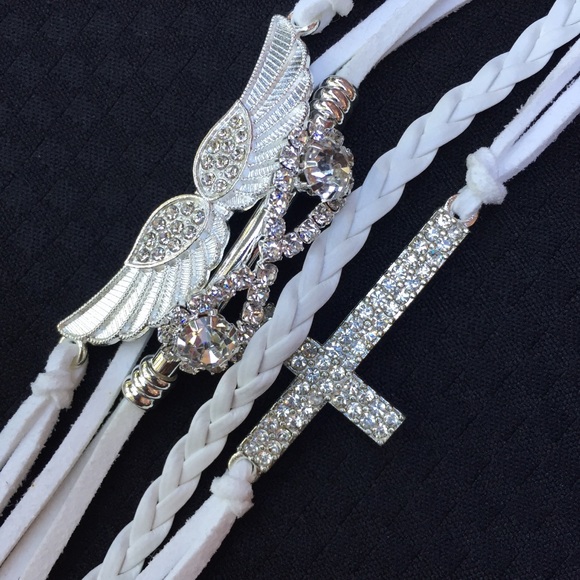 Bracelets❣️Bling and Leather Beauty❣️ - Picture 4 of 4