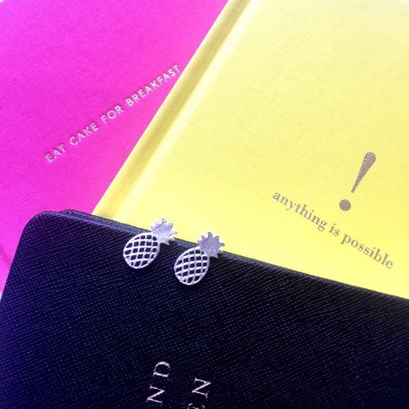 🌸Host Pick🌸New The Perfect Pineapple Studs - Picture 4 of 8