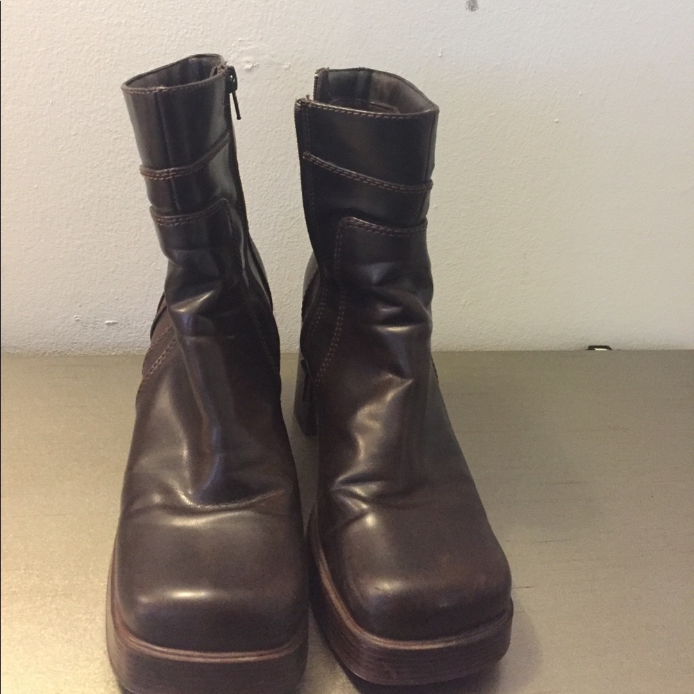 Mudd above ankle boots