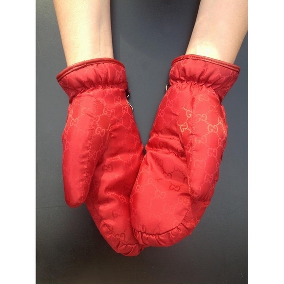 Gucci Monogram Mittens with leather trim - Picture 3 of 8