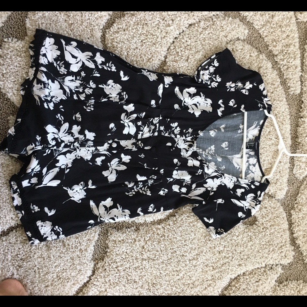 black and white floral romper brandy melville