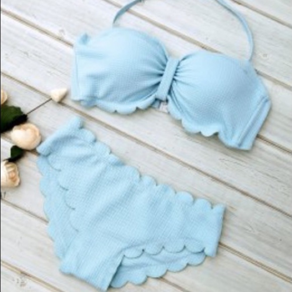 NWT Blue Scalloped Halter Bikini Set