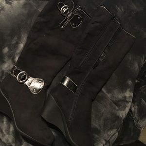 Aerosoles Black Suede Boots