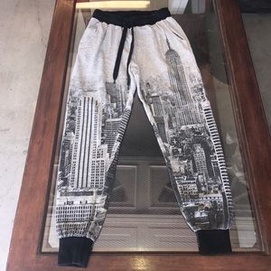 Forever 21 New York Sweatpants