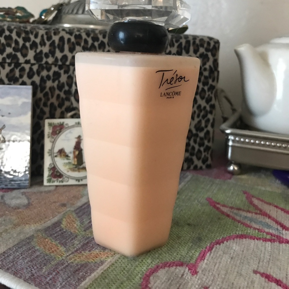 Tresor body lotion