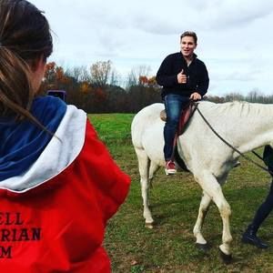 Meet your Posher, Evan