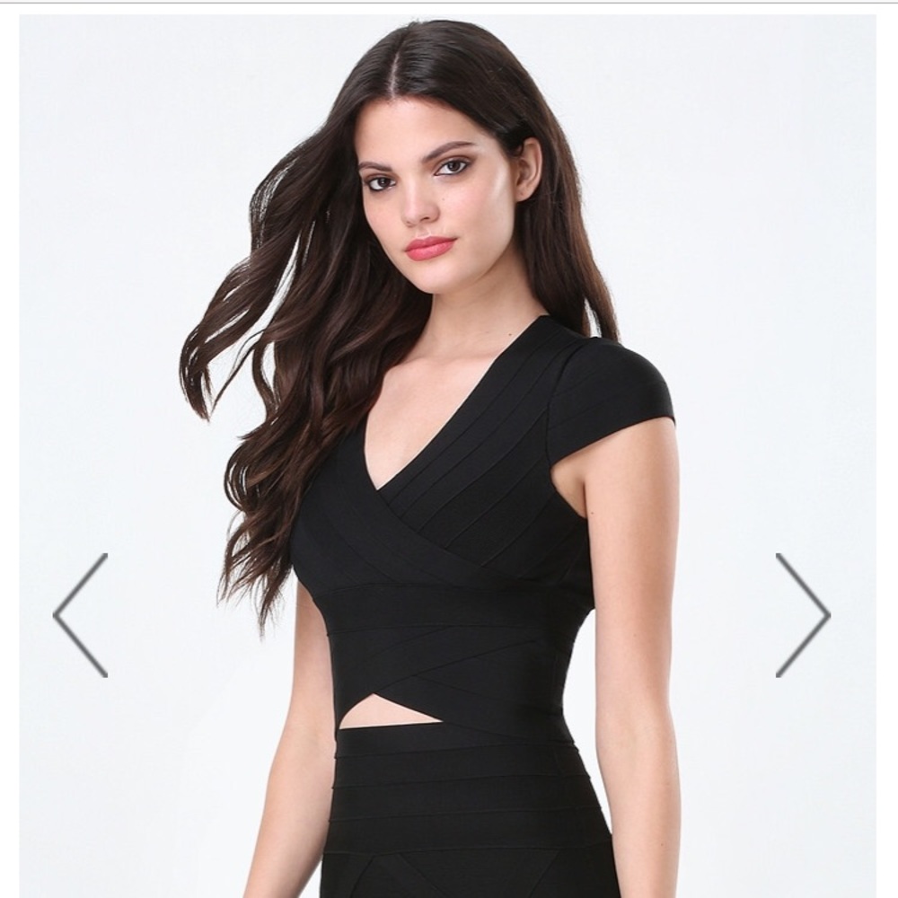 Bebe crop top