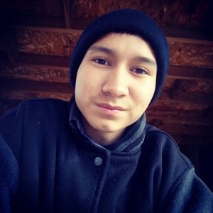 Meet your Posher, Elijah