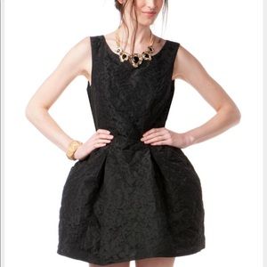 Jun & Ivy Textured Floral dress