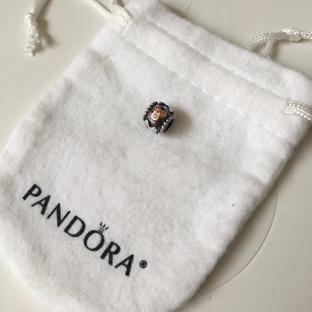 Discontinued "Mom" charm for Pandora Bracelets