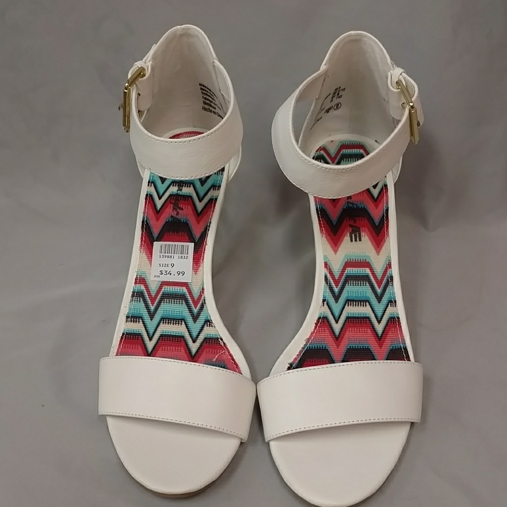 American Eagle by payless